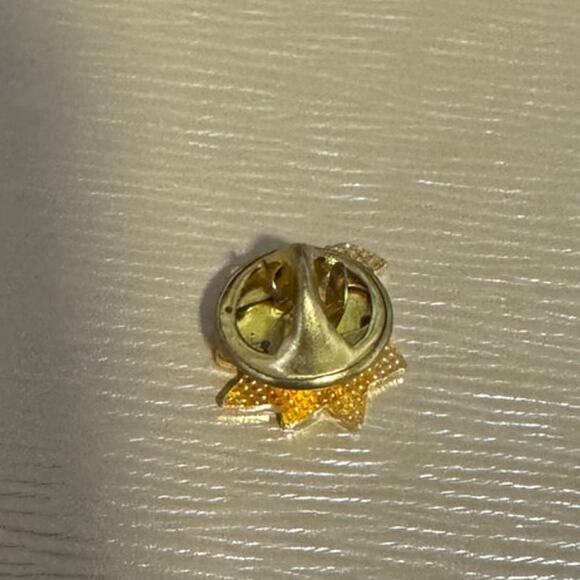 Yellow enamel rose pin lapel pin backpack pin hat pin Yellow Rose of Texas - Picture 2 of 2